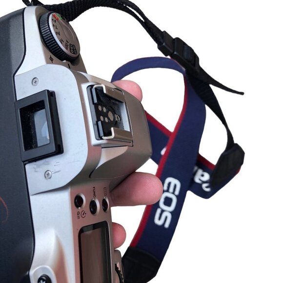 CANON EOS 500N SLR Film Camera With Canon 28-80mm Lens - Picture 3 of 16